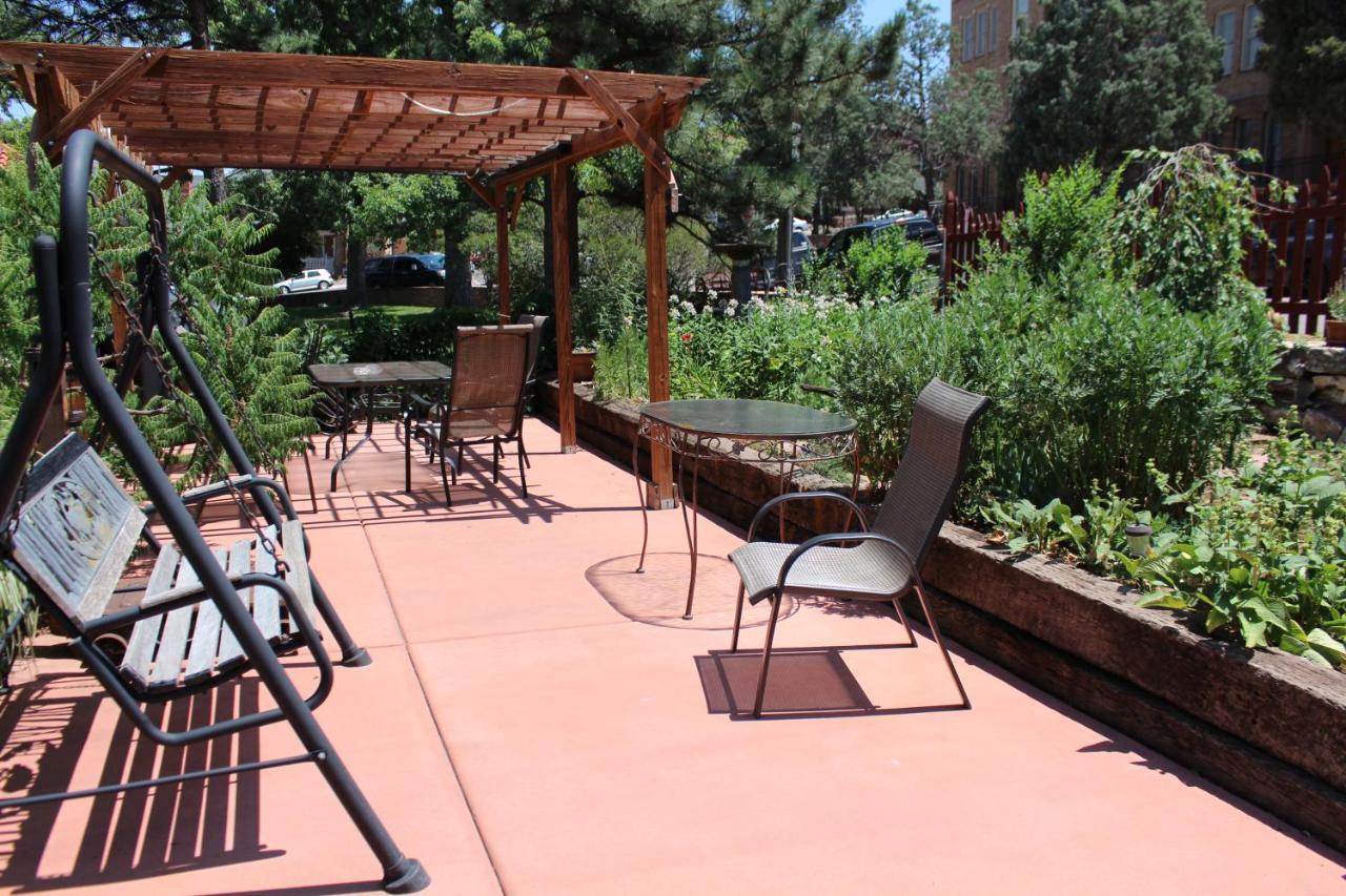 Avenue Hotel Bed And Breakfast Manitou Springs Buitenkant foto