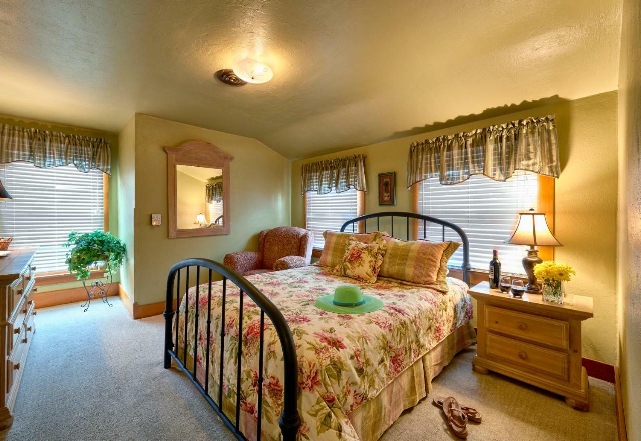 Avenue Hotel Bed And Breakfast Manitou Springs Buitenkant foto
