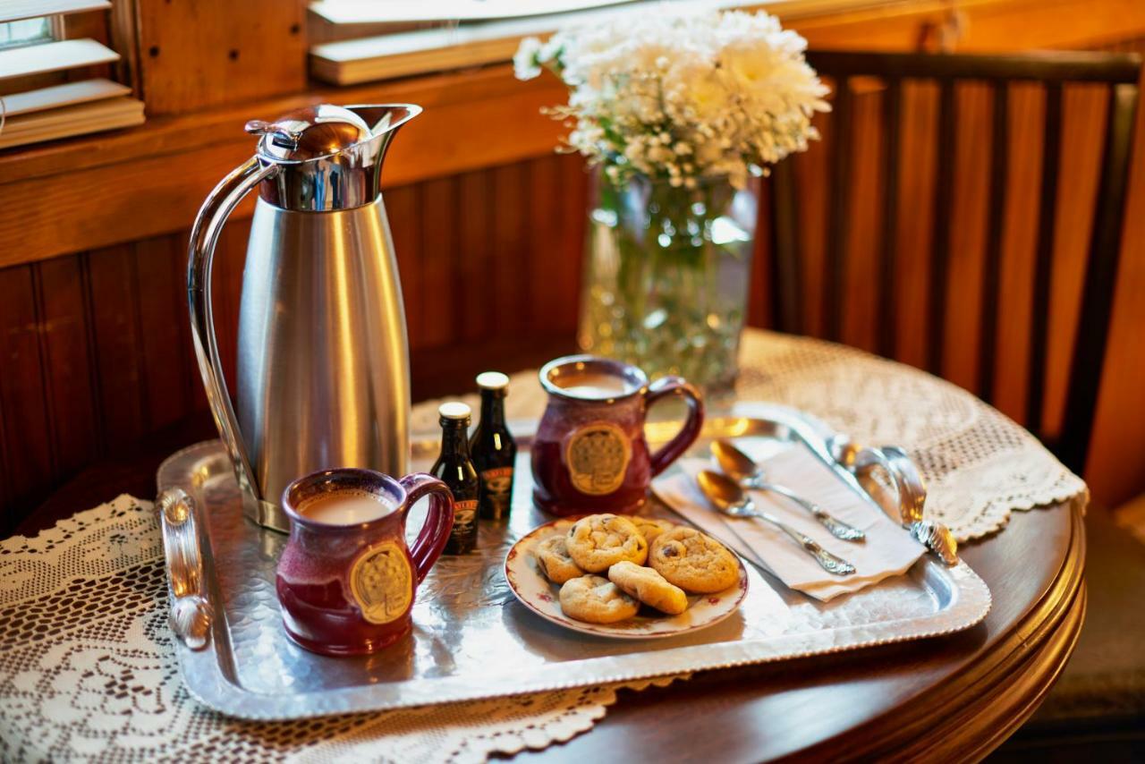 Avenue Hotel Bed And Breakfast Manitou Springs Buitenkant foto